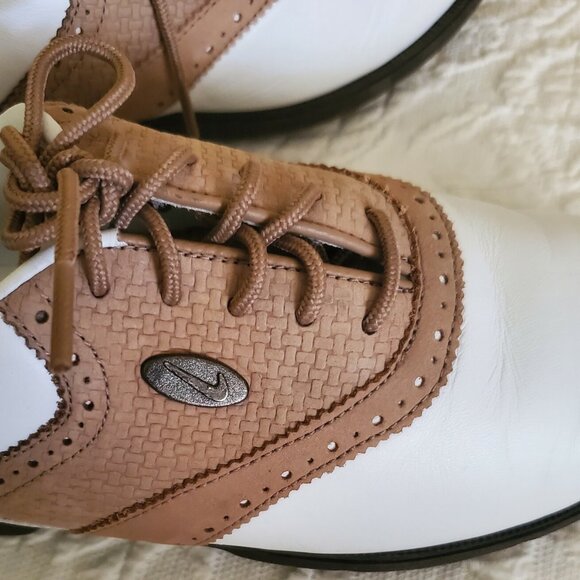 Women's Nike Air Lined Golf Leather Shoes Saddle Oxfords White Size 6M - Picture 10 of 10